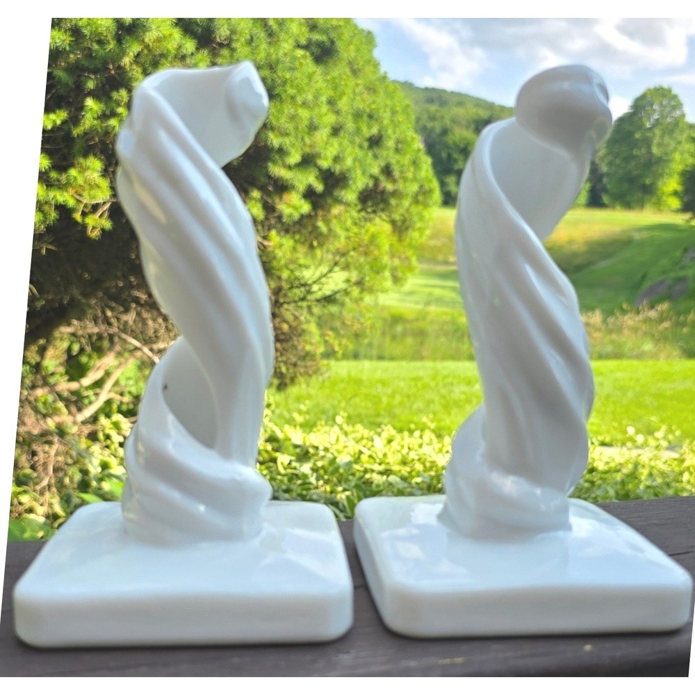 Vintage White Milk Glass Swirl Spiral Candlestick Holders Pair Square‎ Base